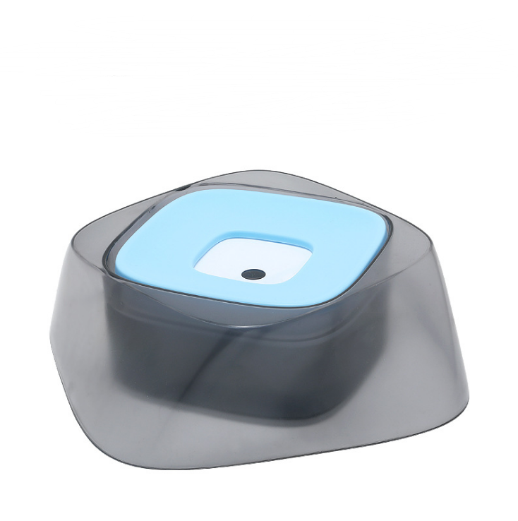 Splashguard no-spill bowl with blue floating disk